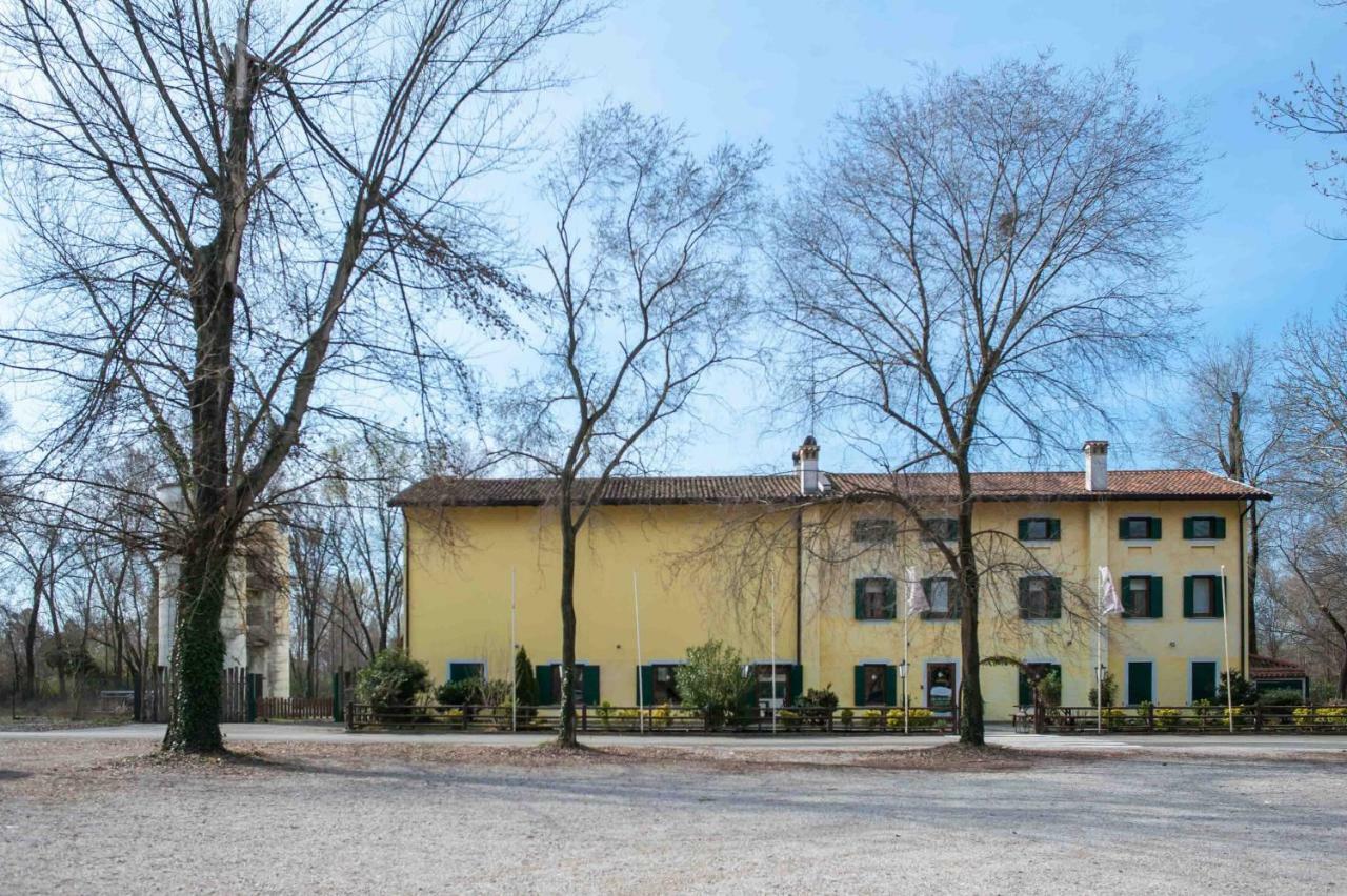 Hôtel Riserva Alberoni à Staranzano Extérieur photo
